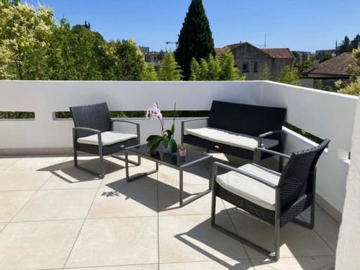 Appartement Terrasse Panoramique Hopitaux Et Facultes 蒙彼利埃 外观 照片